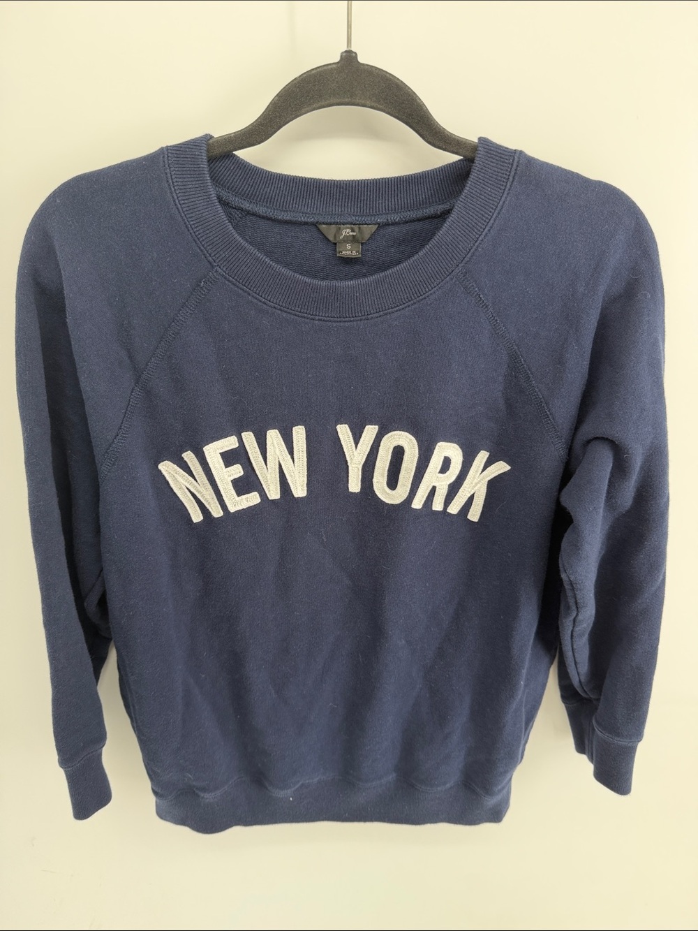 J. Crew NEW YORK spell out embroidered preppy navy crewneck sweatshirt sz S